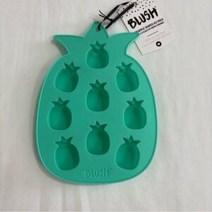 Blush Silicone Pineapple Shape Ice Cube Mold Tray Green NWT
